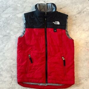 The North Face kids Small (7/8) Red Vest